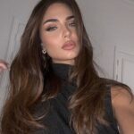 Nathanya Sion Instagram - Ça faisait longtemps que je n’avais pas posté de selfie 😳🙈