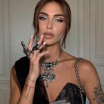 Nathanya Sion Instagram – Be a beauty and a Beast 👁️