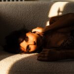 Nathanya Sion Instagram - Sauvage innocence .. Cette photo 😳 @raphaparis