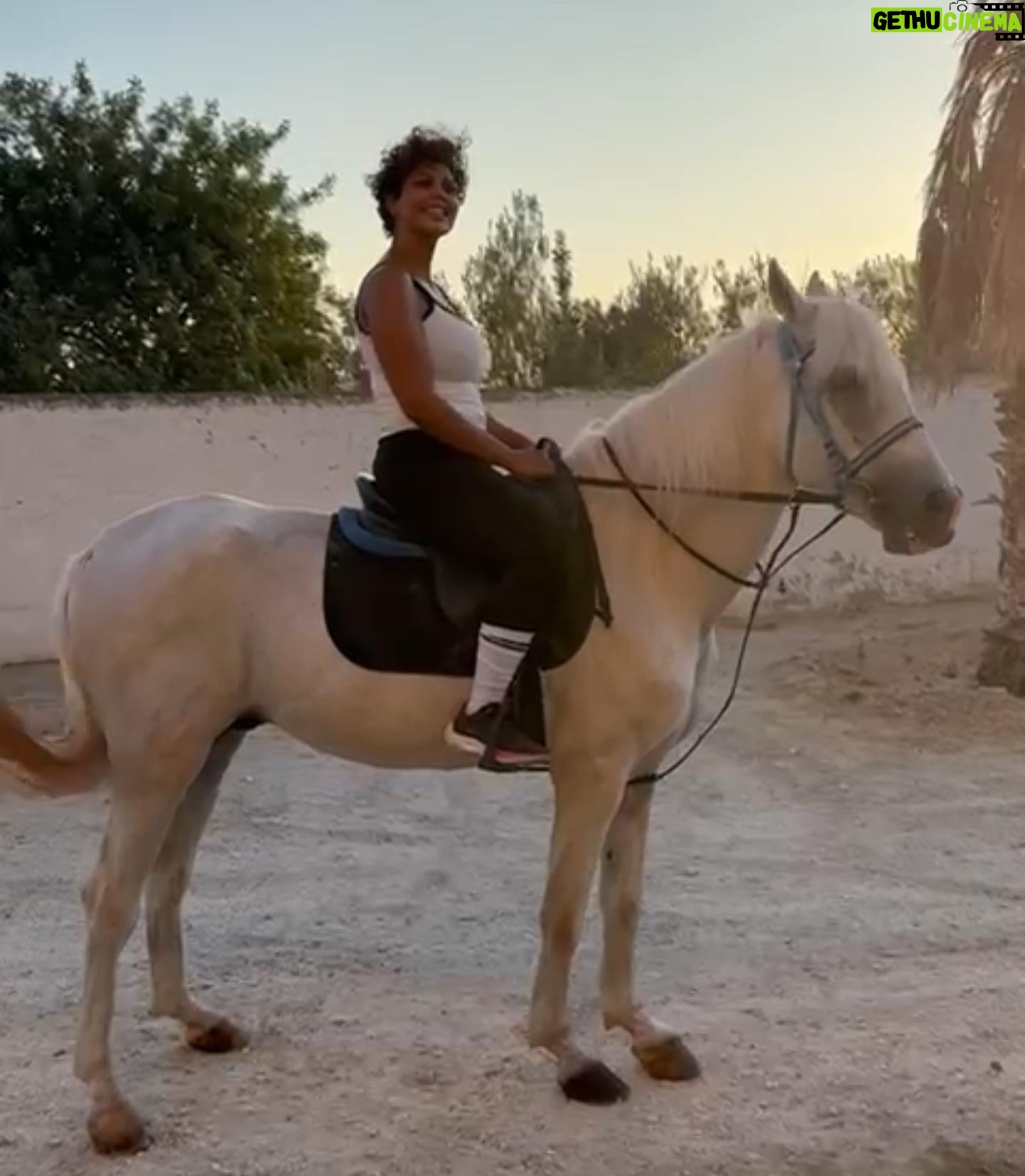 Nawell Madani - 30.4K Likes - The new twenty 😜