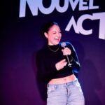 Nawell Madani Instagram – BRUXELLES MA BELLE!

Voilà le  @nouvelact notre club de stand up en plein centre de Bruxelles.

On lance les soirées BLIND TEST et franchement ça déchire 🔥

Quel plaisir de voir le public s’éclater avant d’aller voir du stand up.
Chez nous, ça chante, ça danse et surtout ça rit! 
( avec un petit YouYou qui s’incruste à chaque fois 😜)

Merci pour ce rodage et ces belles standing ovation.
On gère ce lieu en famille. On prend énormément de plaisir à vous divertir et ça nous permet aussi de nous réunir 
(double kiffe)

SI TU Y ÉTAIS, LAISSE UN COMMENTAIRE 🙏🏽

Longue vie au @nouvelact 

Merci @philippe_close de m’avoir aidé à réaliser ce rêve.
T’es un bon! D’une gentillesse rare et tu aimes ta ville ♥️

Merci aux jeunes humoristes belges qui soulèvent la salle à chaque fois @iamsalimshady @fabio.allibrio_off @sumcestmoi et bien d’autres #JeVousLove #DesPepites

Merci @sweetjuicyfood pour ses magnifiques  cocktails 🍸 

Merci à l’équipe digital @loopingwebcom c’est toujours carré! 

A notre Dream Team @nawell_madani @naby_madani @darkawol @linda_percheron @dean_madani @yassine___ben @elb.ambrine @jezbak @mungiele_chris 
Shana Gratia Titouan 🤩

Au meilleur photographe @ahmedbahhodh ♥️