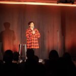 Nawell Madani Instagram - Bordeaux♥️ - magnifique moment avec une standing ovation mémorable. On remet ça ce soir! - merci Nicolas et Jacqueline, la nourriture était exceptionnelle. On a noté les recettes #gina - vos retours et vos messages me donnent une force incommensurable pour attaquer la tournée. - fierté du poto en librairie @mouradwinter - y en a une qui bombarde sur son vespa pendant que la daronne charbonne. - LA TOURNÉE S’ANNONCE BIENTÔT COMPLÈTE…infos dans la bio ⬆️
