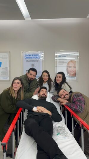 Naz Çağla Irmak Instagram - Bölüm sonu hudutsuz reelsı geldii, taze taze 🍞❤️‍🔥

@hudutsuzsevdadizi 
@medyapimresmi 
@foxturkiye
