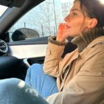Naz Çağla Irmak Instagram - caption konusunda iyi değilim dostlar🤷‍♀️