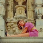 Naz Çağla Irmak Instagram - daha iyi akım görmedim 🧡 #wesanderson #wesandersontrend