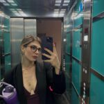 Naz Çağla Irmak Instagram - olmazsa olmaz - 2lt suluk 5kg çanta 💆🏼‍♀️