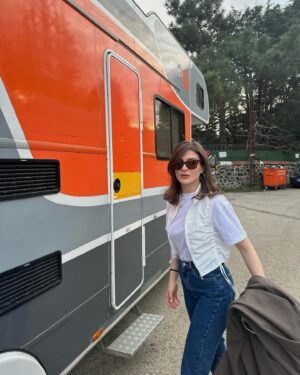 Naz Çağla Irmak Instagram - sizi hazırlığa alalım🫵