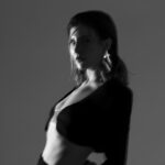 Naz Çağla Irmak Instagram - Just a lil bit darker 🖤 - @kunmagazine 🧯