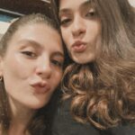 Naz Çağla Irmak Instagram - hudutless dump❤️‍🔥 bu akşam @foxturkiye ‘de görüşmek üzere🫂 @hudutsuzsevdadizi @medyapimresmi