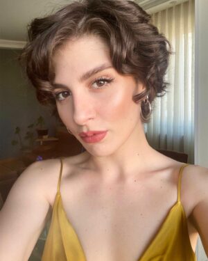Naz Çağla Irmak Instagram - 🤳