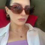 Naz Çağla Irmak Instagram - Buyrunuz Sen İnandır dump 🌱💚 Şimdi yayında! Sadece @netflixturkiye ‘de 🫵🌹 Ah Assos, sana bayıldım! İzleyin, içiniz ısınsın 🫠 @muratsaracoglu @evrenkarabyk @armanguvenc 💛
