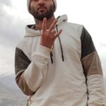 Nazanin Boniadi Instagram - 🚨 Breaking: Iranian dissident rap artist Toomaj Salehi has been sentenced to death for standing with the #WomanLifeFreedom protests and using his art to criticize the Islamic Republic authorities for their crimes and injustices. #FreeToomaj #توماج_صالحی #SaveToomaj