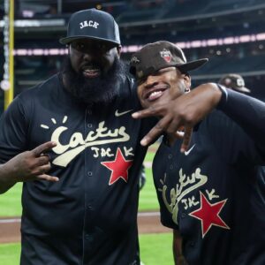 Ne-Yo Instagram - Play ball! Made my way to H-TOWN for the @cactusjackfoundation #HBCU Softball Classic! Shout out to @travisscott for putting together a dope event. ⚾️