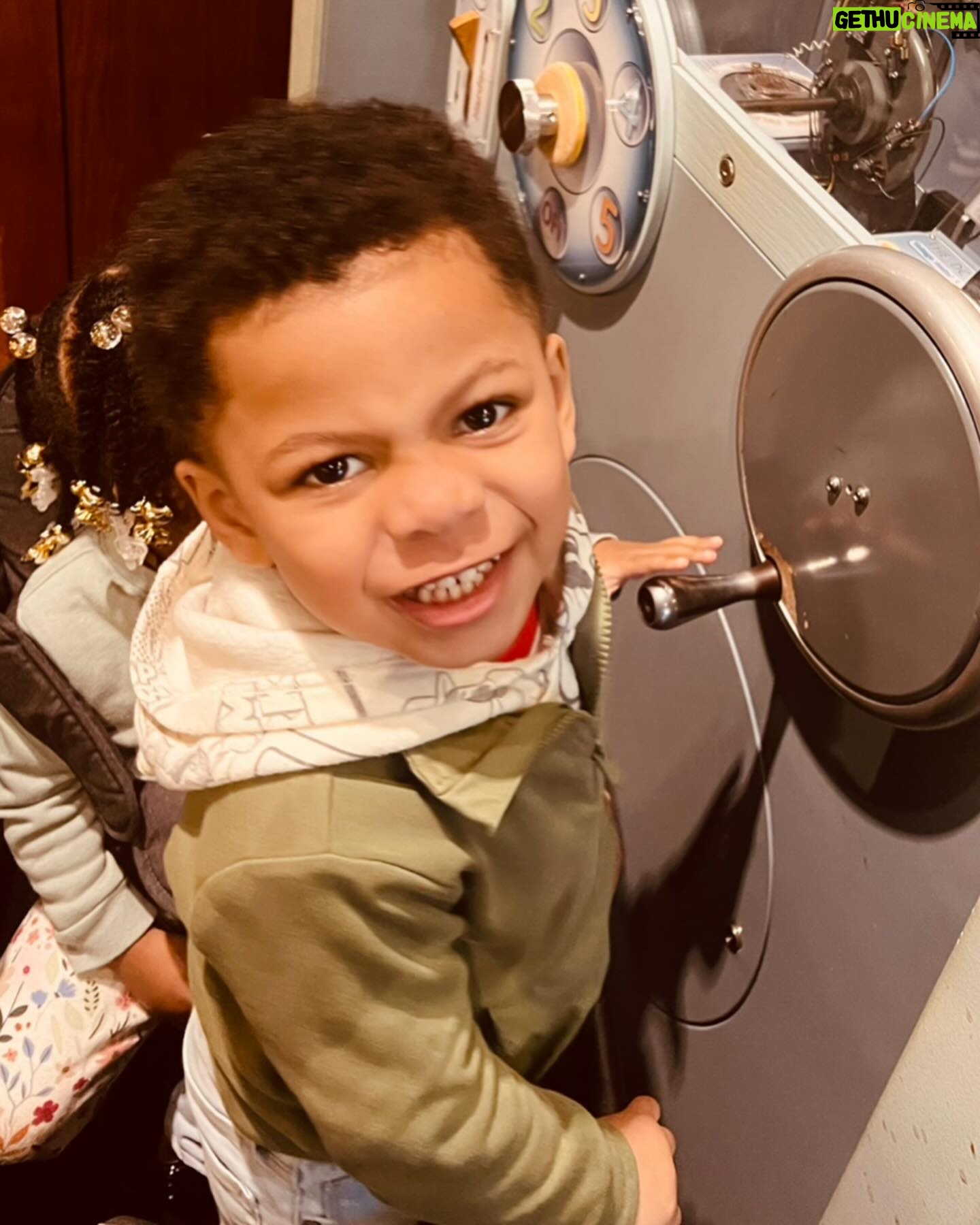 Ne-Yo Instagram - To my BIG BRAIDEN!!! I love you so much lil’ man. No matter where I am or what I’m doing know that DADDY LOVES YOU. I’m blessed to be your dad and I know it. HAPPY BDAY BRAIDEN!!!!🥰🥰💯