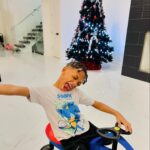 Ne-Yo Instagram – SCREAMING HAPPY BDAY TO THE BEST LIL’ BIG BROTHER IN THE WORLD!! NOT TO MENTION MY 2ND BORN BOY!!
SJ you are a beam of light straight from Heaven. I thank GOD everyday for the privilege of being your dad!!
I love you infinity plus 8! (Cause you’re 8 today😁) 
HAPPY BDAY SJ!!!! DADDY LOVES YOU!!!