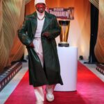 Ne-Yo Instagram - History was made last night and I was there! Congrats to the @lakers. Much luv to the @nba for having me.