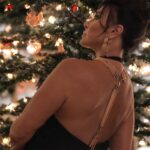 Nebahat Çehre Instagram – 2023 Yılı Seni Yaşamamayı Dilerdim … 

2024 Bütün Dünya’ya Sevgi Diliyorum🎄 🧿🌸🥰 🎄

* Deprem konusunda daha bilinçli olduğumuz 👈
* Savaşların olmadığı 😢
* Sanatın siyasetten daha fazla konuşulduğu ❤️
* Mutluluk, Sağlık ve bol KAHKAHA diliyorum. 🌸❤️ 

Sizleri Seviyorum 🫶