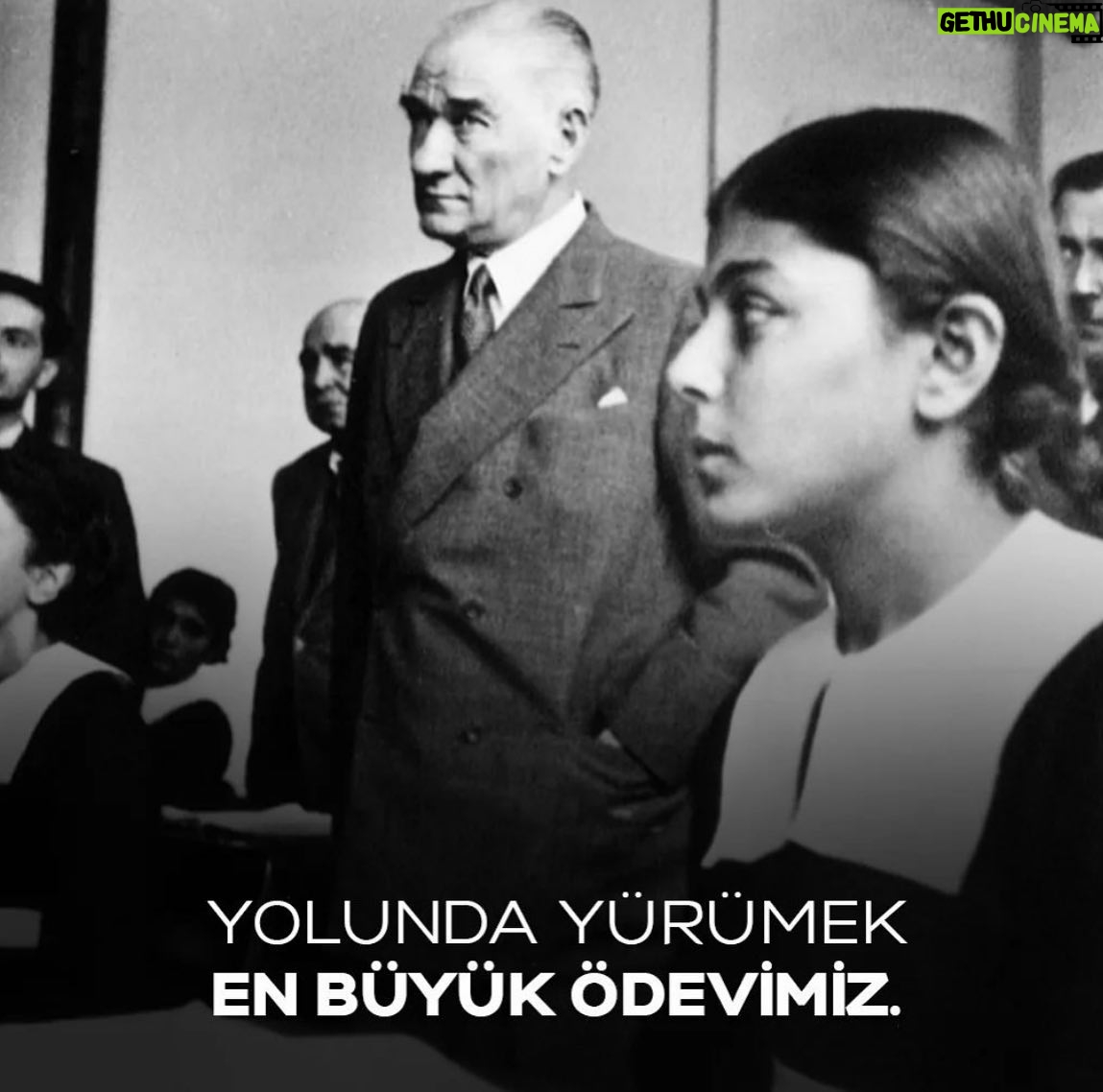 Nebahat Çehre Instagram - Yolundan Yürümek En Büyük Ödevimiz #ÖğretmenlerGünü Kutlu Olsun ❤️