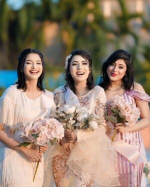 Neelanjona Neela Instagram - 💕with the bride 👰 💕
