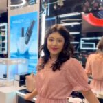 Neelanjona Neela Instagram - Inglot: Where makeup becomes art. Let’s paint the town with beauty! 💄✨ #InglotBeauty #MakeupArtistry #inglotbangladesh