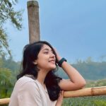 Neelanjona Neela Instagram - কুয়াশা ভেজা সকাল বেলায়, কি জানি কার অপেক্ষায় 🪷 Good morning 🌅
