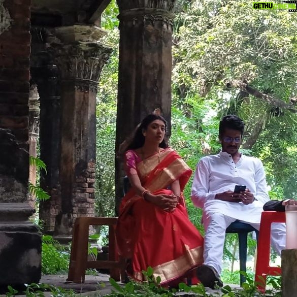 Neelanjona Neela Instagram - শ্যামা কাব্য এর সেট থেকে শ্যামা ও আজাদ