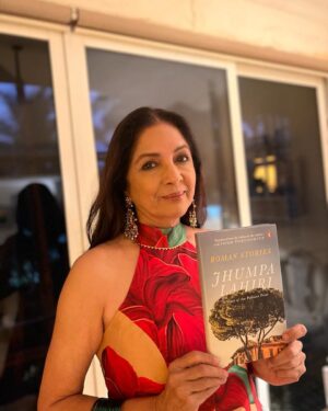 Neena Gupta Instagram - If anyone is looking for a book to cozy up with this winter, I highly recommend #RomanStories. Lahiri is such a master, and this collection is no different! 

#JhumpaLahiri
@penguinindia