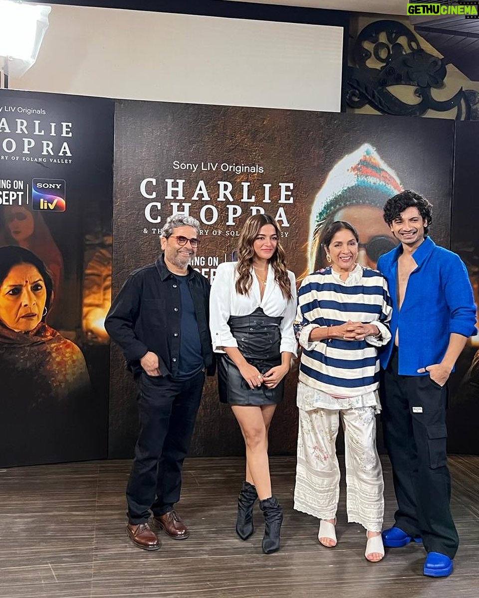 Neena Gupta Instagram - Watch Charlie Chopra & The Mystery Of Solang Valley, streaming on 27th September only on @sonylivindia Directed by @vishalrbhardwaj in association with #TuskTaleFilms, starring @wamiqagabbi @priyanshupainyuli @naseeruddin49 #RatnaPathakShah @GulshanGrover @LaraBhupathi @iamroysanyal @Paoli_Dam @imaadshahmadboy @thesurrealvivaanshah @pulkitmakol @priti.shahani #JamesPrichard #BasiAkpabio #LeoDezoysa @rekha_bhardwaj @aasmaanbhardwaj #AnjumRajabali @jyotsnahariharan @VBFilmsOfficial @OfficialAgathaChristie @nonamunious @shoumini_ghoshroy @eshtylist @manasmittal @gautamkishanchandani @khyatimalhotra558 @amansrivas @001danishkhan @saugatam @sonylivinternational #CharlieChopra #CharlieChopraOnSonyLIV