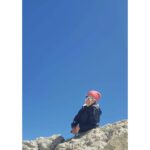 Negar Javaherian Instagram - تاریخ ۱۴۰۱/۰۶/۰۷ صعود به قله‌ی زیبای دماوند.🤍🏔 عکس‌ها از احمدمحمد صالح عزیز. @beitolasiraee_ @ahmadmohammadsaleh @dooooonz #دماوند #کوهنوردی