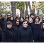 Negar Javaherian Instagram - نمایش تمام می شود و حقیقت عریان می گردد. قهرمانان حقیقی ما، مردم بی‌نامند. اشتباهاتمان را خط نمی‌زنیم، دوباره مشق می‌کنیم و می‌آموزیم... راه بی شمار است و امید به روز نو ، بسیار. @hamidpourazari @soheilagolestani #ما_همه_با_هم_هستیم #زن_زندگی_ازادی #مهسا_امینی #بلوچستان #کردستان