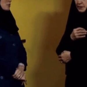 Negar Javaherian Instagram - .
__
#عبدالرضا_کاهانی #رضا_عطاران #پانته‌آ_بهرام #محمد_کارت #علی_استادی #احمد_مهرانفر #افسانه_تهرانچی #نگار_جواهریان #نگارجواهریان #بیخود_و_بی_جهت 
__

سال۱۳۹۰