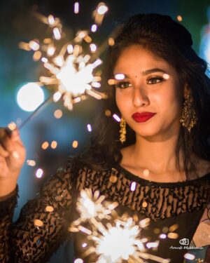 Neha Chowdary Endluri Instagram - Diwali subhakankshalu ✨ #swipe 
📸 - @avinash_mukkamala 
Outfit: @bridalstoptirupati 
Makeup& hairstyling: @priyasandeepmakeupartistry @bridalstoptirupati 

#neha_nani #nehachowdary #diwali #diwali2023 #happydiwali