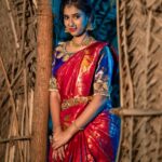 Neha Chowdary Endluri Instagram - Pattu cheera feels 🥰 #swipe 📸 : @mkpassionphotography @mukeshreddy89 Makeup & hairstyling: @priyasandeepmakeupartistry @bridalstoptirupati Saree & blouse: @bridalstop_boutique #neha_nani #nehachowdary #traditional #saree #pattusaree