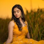 Neha Chowdary Endluri Instagram - Yellow is my happy colour 💛📒🌝🌻🌙🐣 #swipe 📸 : @mkpassionphotography @mukeshreddy89 Outfit : @elegant_threads_by_salma Makeup & hairstyling: @tripuraa_alapati Earrings: @elegant_jewellery_by_salmaazad #neha_nani #nehachowdary