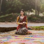 Neha Chowdary Endluri Instagram - మకర సంక్రాంతి శుభాకాంక్షలు 🌾🤗 #swipe 📸 : @avinash_mukkamala Outfit: @elegant_threads_by_salma #neha_nani #nehachowdary #sankranthi #happysankranti #sankranthi2024 #happypongal