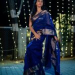 Neha Chowdary Endluri Instagram - Bhogi Subhakankshalu 💙🔥 #swipe 📸 : @mkpassionphotography @mukeshreddy89 Makeup & hairstyling: @priyasandeepmakeupartistry @bridalstoptirupati Saree & blouse : @bridalstop_boutique #neha_nani #nehachowdary #bhogi2024 #happybhogi #sankranthi