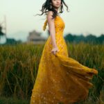 Neha Chowdary Endluri Instagram - Yellow is my happy colour 💛📒🌝🌻🌙🐣 #swipe 📸 : @mkpassionphotography @mukeshreddy89 Outfit : @elegant_threads_by_salma Makeup & hairstyling: @tripuraa_alapati Earrings: @elegant_jewellery_by_salmaazad #neha_nani #nehachowdary