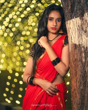 Neha Chowdary Endluri Instagram - The look in detailing ❤️ #swipe 

📸 & 🎨 : @mukeshreddy89 @mkpassionphotography 
Makeup , hairstyling & saree draping : @priyasandeepmakeupartistry @bridalstoptirupati 
Thanks for the location Sandeep annaa!! @priyasandeepmakeupartistry 🔥
Team : @mukeshreddy89 @vamsireddy_111 @gangasaireddy94