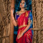Neha Chowdary Endluri Instagram - Pattu cheera feels 🥰 #swipe 📸 : @mkpassionphotography @mukeshreddy89 Makeup & hairstyling: @priyasandeepmakeupartistry @bridalstoptirupati Saree & blouse: @bridalstop_boutique #neha_nani #nehachowdary #traditional #saree #pattusaree