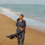 Neha Menon Instagram - Me and the ocean: Love at first sight🌊🤎 . . Kurti set from: @ka.yazhi ♥️