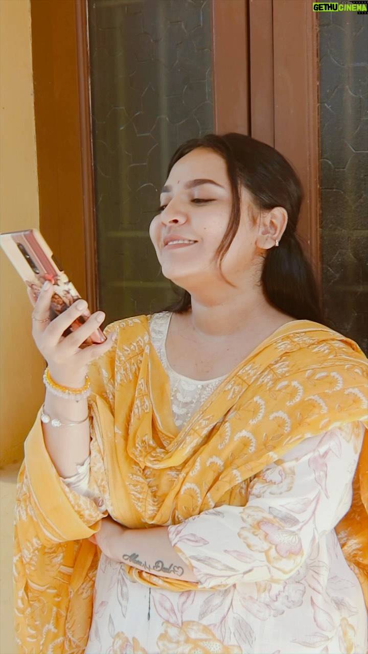 Neha Menon Instagram - I want to be 'THE' woman you can find peace inπ€π Wearing: @sprinkles_thefashion π