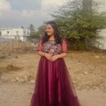 Neha Menon Instagram - நீரும் பெண்ணும் ஒன்று வாடையிலே🪞 . . To the Woman in me, You’re stronger than you think you are! I never would’ve imagined that you’d survive what you survived! You’re the best version of everything you can ever be! You’re the daughter that makes your parents proud! You’re the best sister that will take of your little sister like a mother! I’m sure you’re the girl any Man would ever want to own! And you’re a wonderful friend a person can ever have! You’re kind, loving, selfless, loyal, understanding, responsible, hardworking and strong! You definitely come with your own insecurities and anxiousness! But you make sure it doesn’t carry along with anyone that loves you back! You’re worth being loved! You’re everything your loved ones need! #NehulovesNehu🤎 #womensday2024