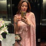 Neha Pendse Instagram – Khoobsurat Itwar 🌺