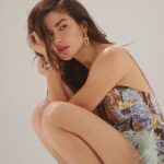 Nesrin Cavadzade Instagram - kendini övmek legal olmalı