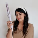 Nessie Judge Instagram - I was ✨enchanted✨ to meet you, @nvmee.id 🤍😻 Akhir-akhir ini seneng banget bereksperimen dengan rambut sejak ketemu Hairstyler dari NVMEE! Yang ini namanya ✨𝓛𝓲𝓫𝓻𝓪✨