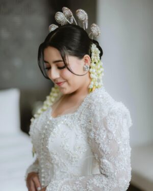 Nessie Judge Instagram - 𝒫𝓇𝑒𝓅𝒶𝓇𝒶𝓉𝒾𝑜𝓃 𝑜𝒻 𝒜𝓀𝒶𝒹. 
25.02.24 

Kebaya @wirantikurniabride
Gown Reception #1 @christiebasill
Gown Reception #2 @irenedanielle
Makeup by @vinnagracia
Makeup reception #2 by @bubahalfian
Hairdo akad @minarbeauty
Hairdo resepsi @yuliacenvensius
Invitation @invitto.printery
Souvenir @almas.beads @somethincofficial
@hintofyou_ @realfoodjelly
Entertainment @theredcarpetentertainment
Photobooth #1 @lolphotobooth.co
Photobooth #2 @photomaticsid
Decoration @tuesdayproject
Wedding Planner @pure.organizer
Photo Video @byputrida
Live Cam @viding.co
Rings @tiffanyandco