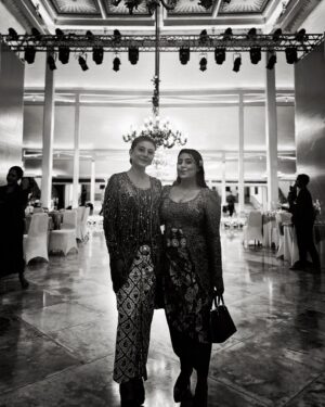 Nessie Judge Instagram - Immersed in the vibrant mosaic of cultures at the extraordinary Intercultural Event hosted by Kota Solo in the enchanting Javanese Royal Palace, Pura Mangkunegaran. From mesmerizing performances to connecting with attendees, this experience has been a beautiful reminder of the power of diversity and unity. ✨ #KotaSolo