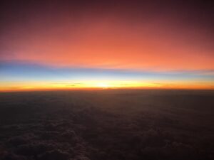 Neve Campbell Instagram - Lucky to have a few weeks off from an amazing experience shooting Skyscraper. Headed to France to visit my family who were vacationing there. Was so excited to hold my little boy and this was the sunset I got to witness before landing in Paris. Life has many a beautiful moment.