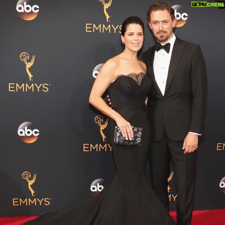 Neve Campbell - 8.2K Likes - Had so much fun at the Emmys supporting House of Cards. So grateful to Christian Siriano for the beautiful dress and my cousin Coleen for the beautiful make up and my friend Marc Mena for the fan hair! Thanks guys!!!