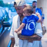 Neymar Jr Instagram - Primeiro jogo da Mavie e o Papai já saiu campeão 👏🏽😂
